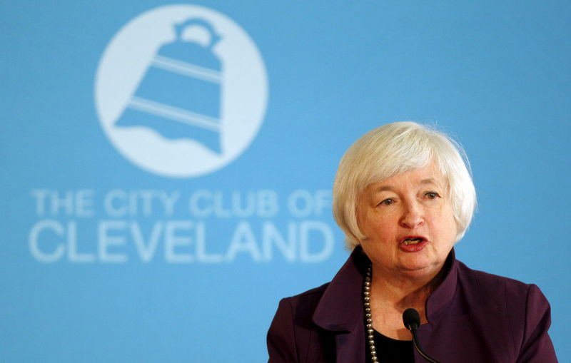 © Reuters. U.S. Federal Reserve Chair Janet Yellen speaks at The City Club of Cleveland in Cleveland