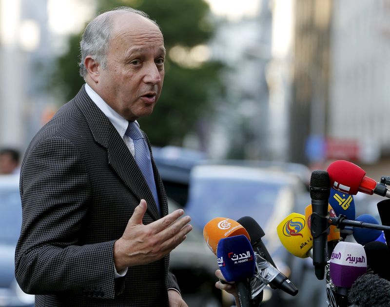 © Reuters. وزير خارجية فرنسا: حان الوقت لاتخاذ قرار في المحادثات مع ايران