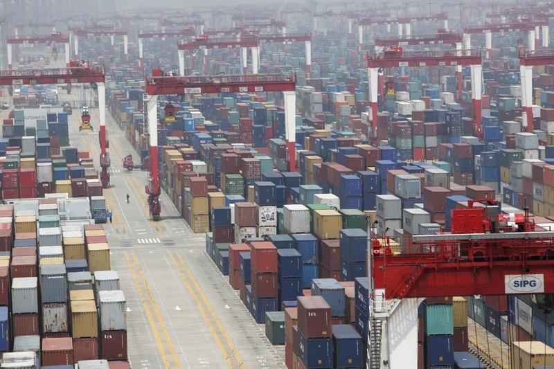 © Reuters. صادرات الصين ترتفع 2.8% في يونيو متجاوزة التوقعات
