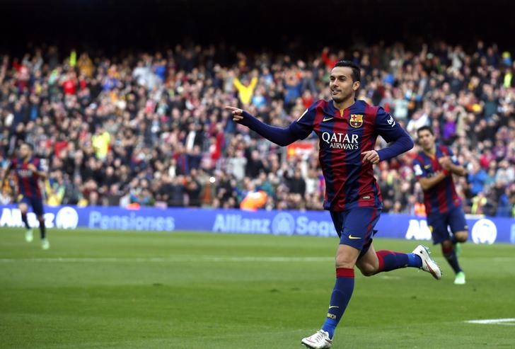 © Reuters. Pedro dice que el Barcelona ha recibido ofertas por él