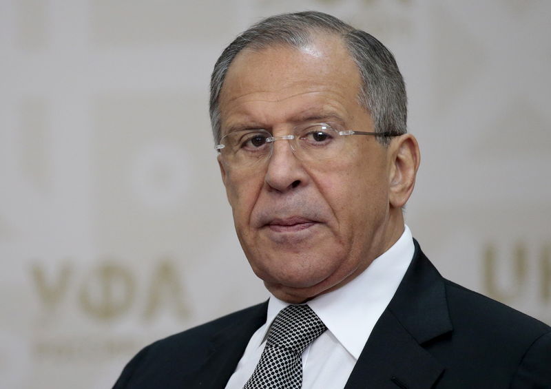 © Reuters. Ministro russo das Relações Exteriores, Sergei Lavrov, durante reunião entre os presidentes da Rússia e do Uzbequistão em Ufa, na Rússia