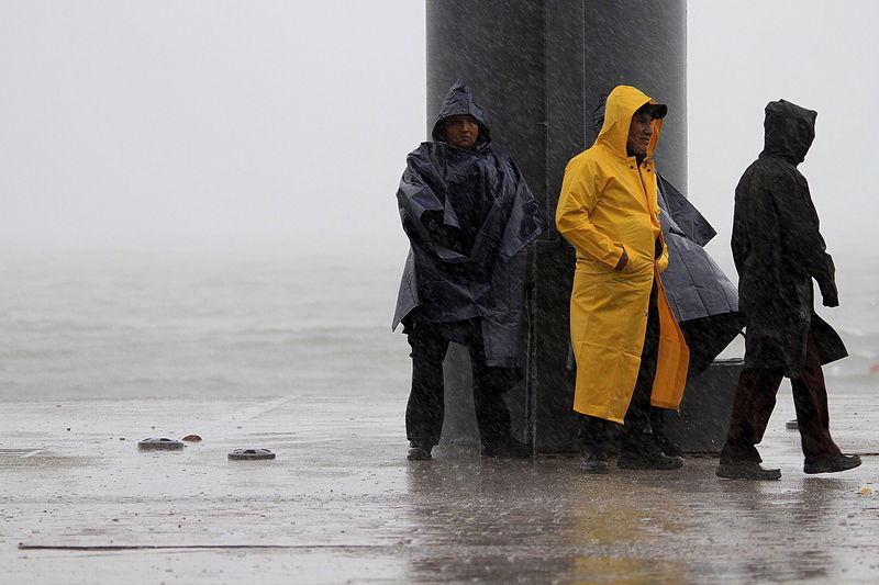© Reuters. الإعصار دولوريس يتشكل على سواحل المحيط الهادي في المكسيك