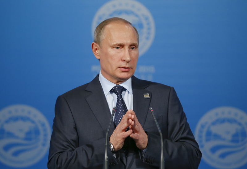 © Reuters. Presidente russo, Vladimir Putin, durante entrevista coletiva em Ufa, na Rússia