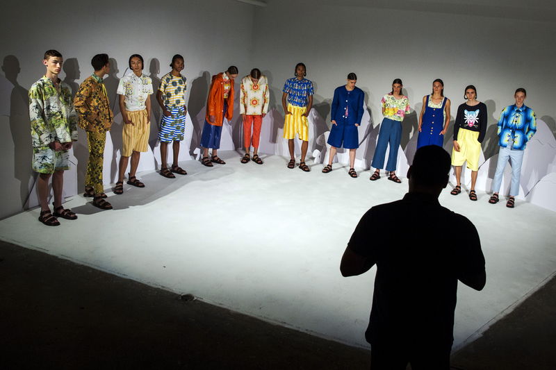 © Reuters. Models stand on stage for the Boyswear presentation during Men's Fashion Week, in New York