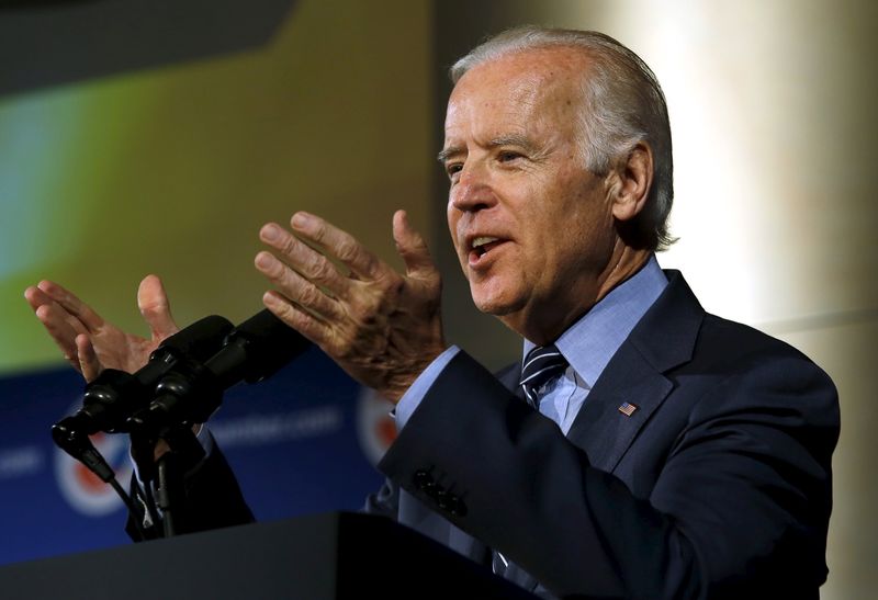 © Reuters. U.S. Vice President Joe Biden delivers remarks at the U.S.-Ukraine Business Forum in Washington 