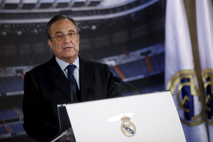 © Reuters. El Real Madrid encabeza la lista de clubes deportivos más valiosos del mundo