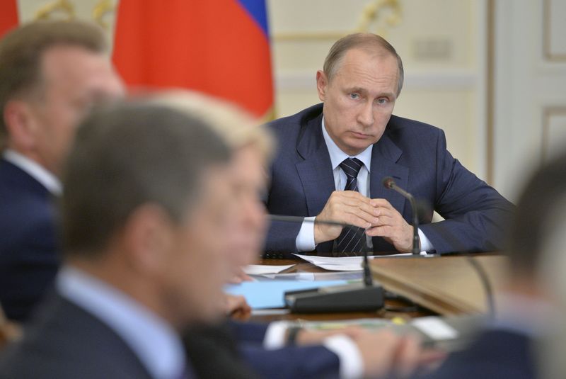 © Reuters. Putin ordena la formación de una nueva fuerza de reserva militar