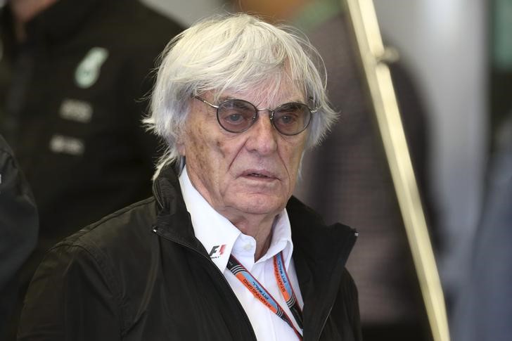 © Reuters. La Fórmula 1 siempre será peligrosa, dice Ecclestone