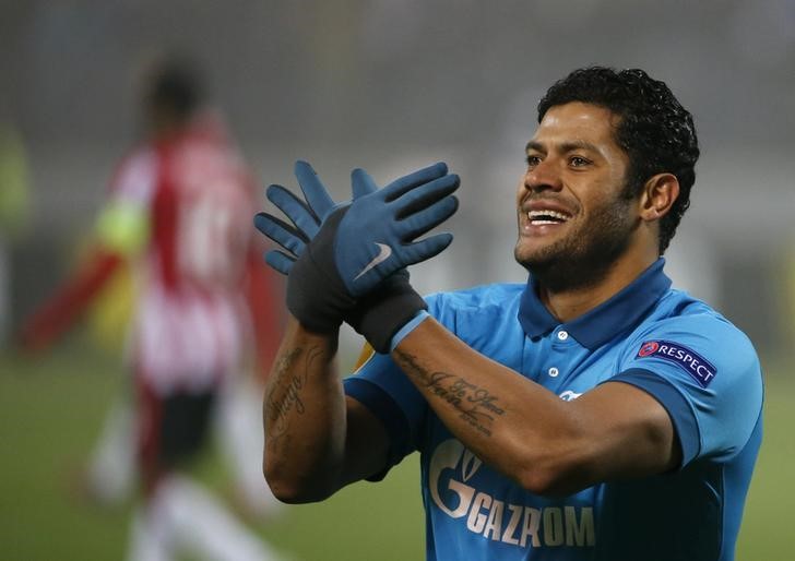 © Reuters. Atacante brasileiro Hulk em partida do Zenit em São Petersburgo