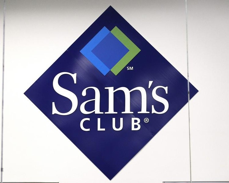 © Reuters. The sign inside the Sam's Club is seen in Bentonville
