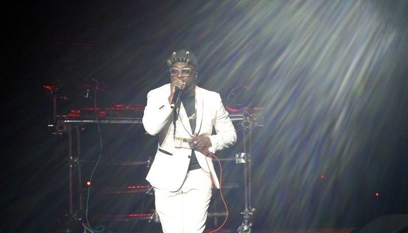 © Reuters. Will.i.am, do Black Eyed Peas, durante show em Los Angeles