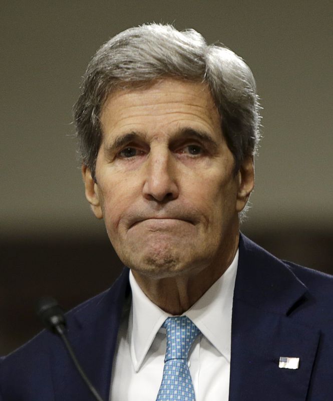 © Reuters. كيري يقول منتقدو الاتفاق النووي ينسجون الخيال ويدعو لإقراره
