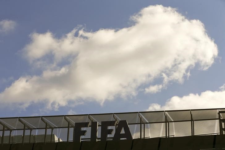 © Reuters. The logo of FIFA is pictured on the roof of its headquarters in Zurich