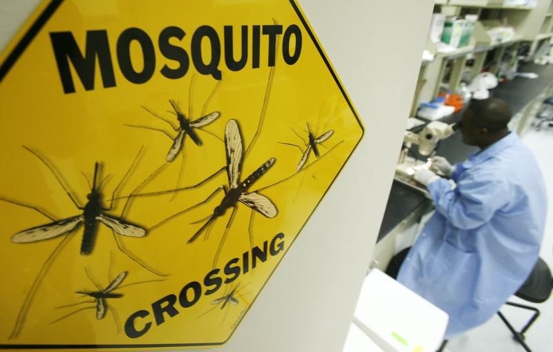 © Reuters. La UE da el visto bueno a la primera vacuna mundial contra la malaria