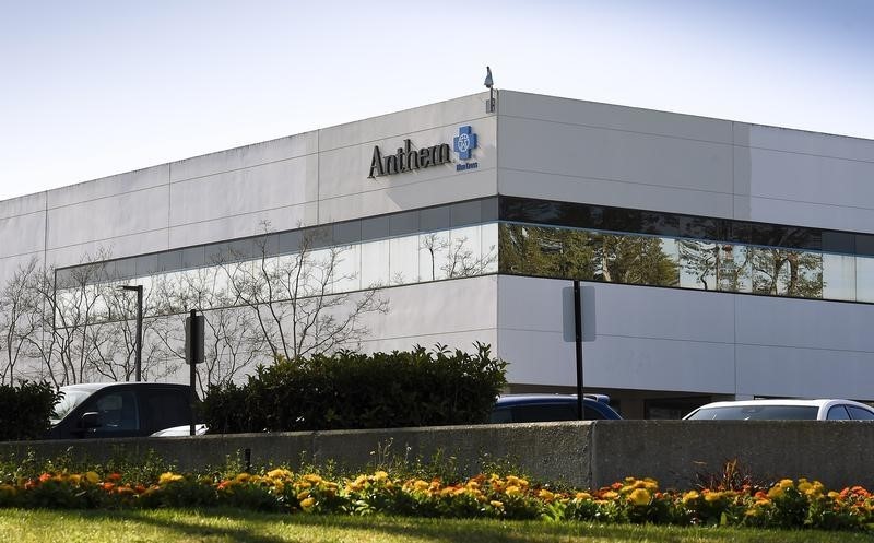 © Reuters. The office building of health insurer Anthem is seen in Newbury Park, California
