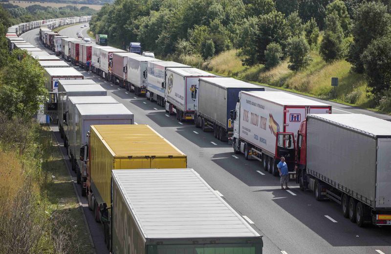 © Reuters. Lorries are parked on the M20 motorway as park of Operation Stack in southern England