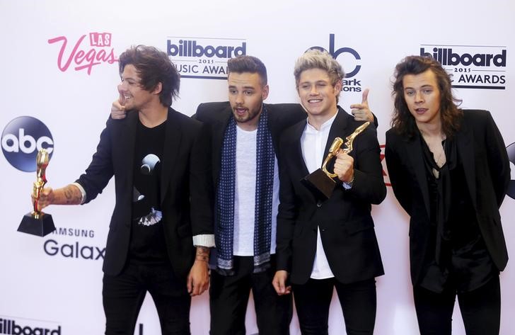 © Reuters. One Direction durante o prêmio Billboard Music Awards, em Las Vegas, em 2015