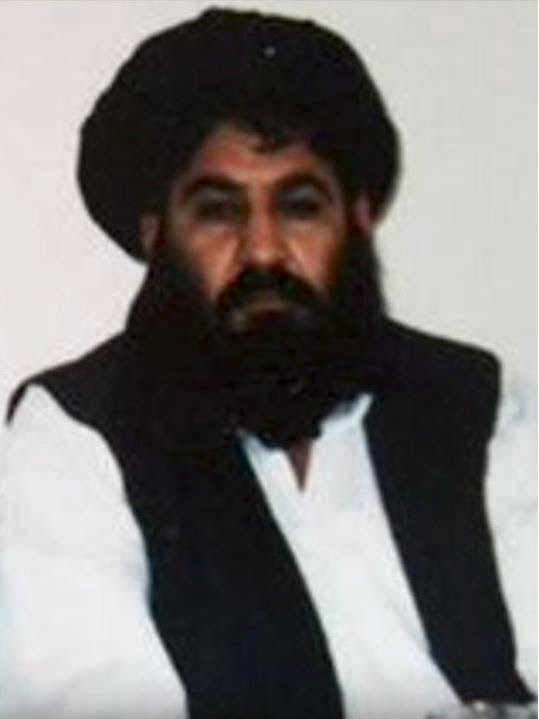 © Reuters. Mullah Akhtar Mohammad Mansour, Taliban militants' new leader, is seen in this undated handout photograph