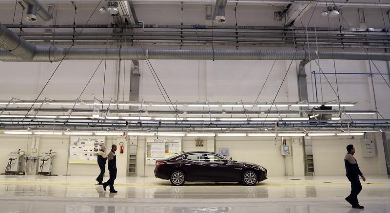 © Reuters. La fabbrica Maserati di Torino