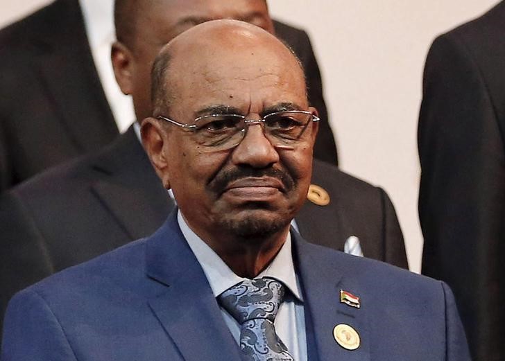 © Reuters. السودان يعبر عن استعداده لتعليق الأحكام ضد من ينضمون للمحادثات من المتمردين