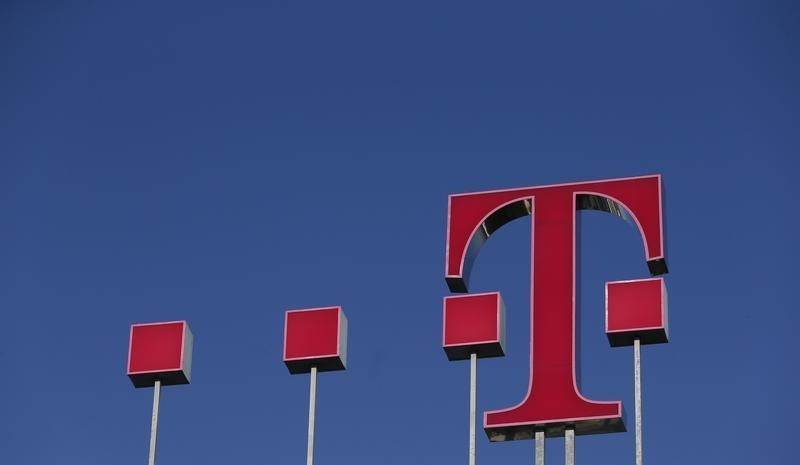 © Reuters. LES RÉSULTATS DE DEUTSCHE TELEKOM PORTÉS PAR LA FILIALE US