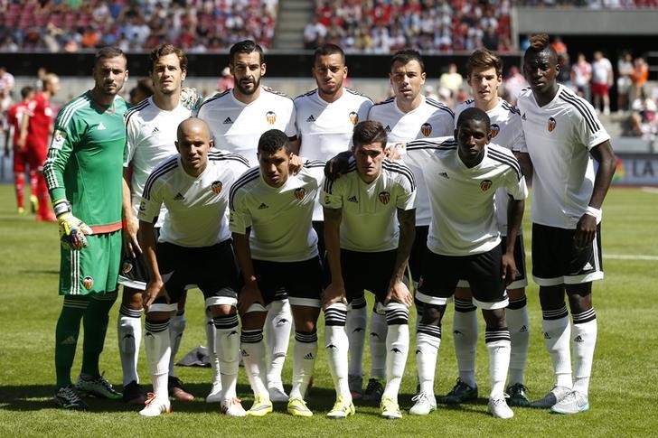 © Reuters. El Valencia se enfrentará al Mónaco en la previa de la Champions