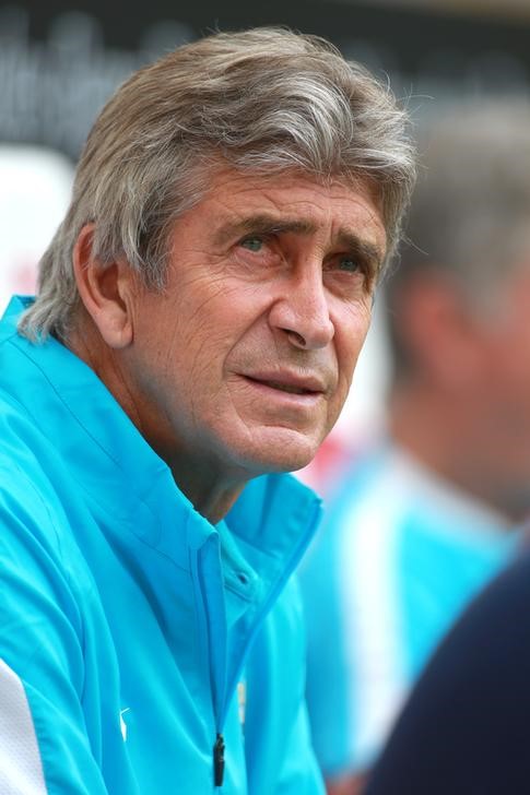 © Reuters. Manchester City extiende contrato del técnico chileno Pellegrini hasta 2017