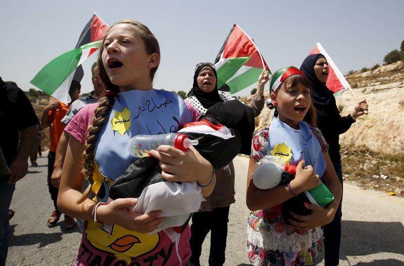 © Reuters. Muere el padre del bebé palestino fallecido en un ataque en Cisjordania 