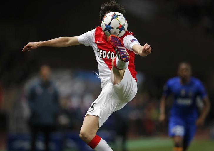 © Reuters. موناكو يحول تأخره إلى فوز ومرسيليا يخسر في الدوري الفرنسي