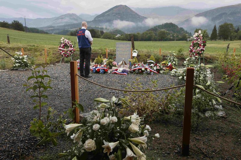 © Reuters. Familiares de víctimas del accidente de Germanwings preparan una demanda en EEUU  
