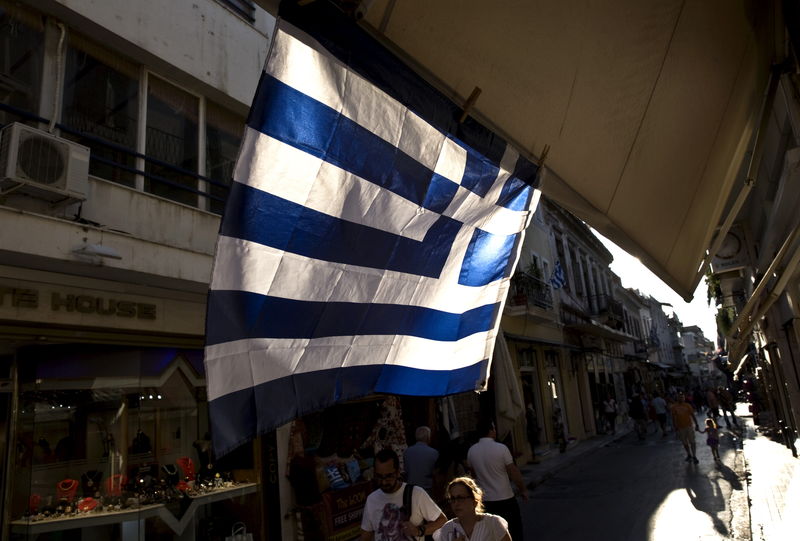 © Reuters. Bruselas habla de avances en las conversaciones con Grecia, ve posible acuerdo 