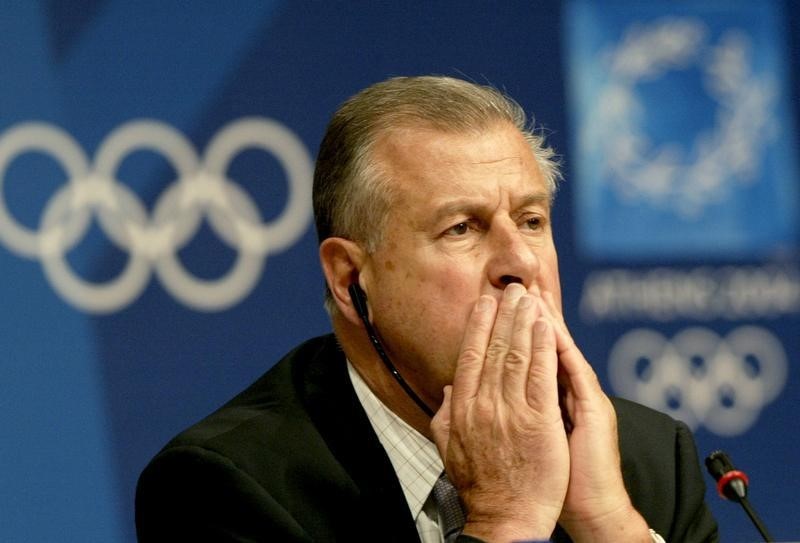 © Reuters. تكليف كارار المسؤول السابق باللجنة الأولمبية الدولية بإصلاح الفيفا