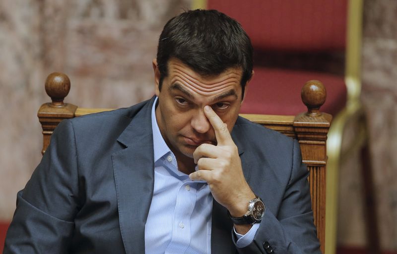 © Reuters. Primeiro-ministro grego, Alexis Tsipras, durante sessão parlamentar, em Atenas