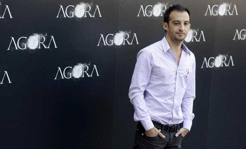 © Reuters. Diretor espanhol Alejandro Amenábar drurante estreia de seu filme "Agora", em Madri