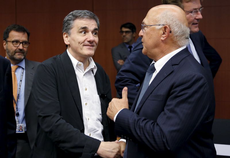 © Reuters. Grupo de trabajo recomienda un primer tramo de 23.000 mln eur para Grecia