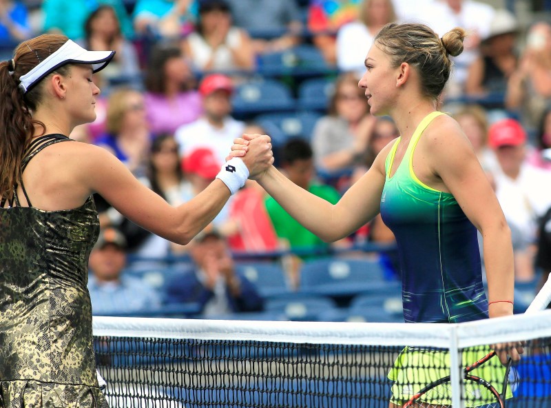 © Reuters. Tennis: Rogers Cup - Radwanska vs Halep