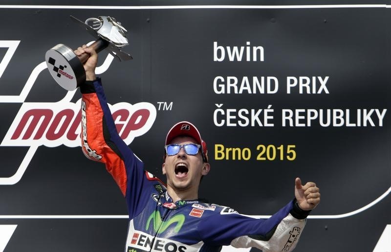 © Reuters. لورينزو يفوز بجائزة التشيك الكبرى للدراجات النارية