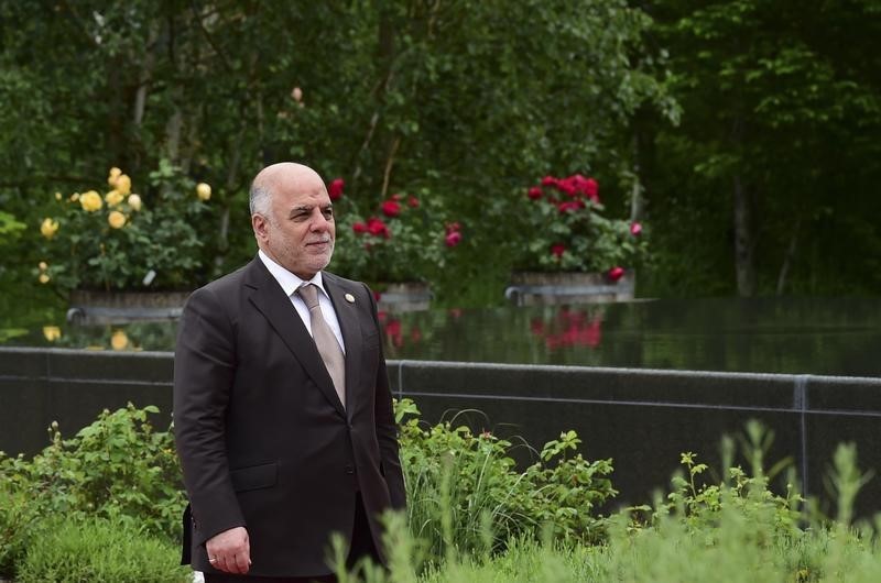 © Reuters. Iraqi Prime Minister al-Abadi arrives for the second working session of the G7 summit at the Elmau castle in Kruen