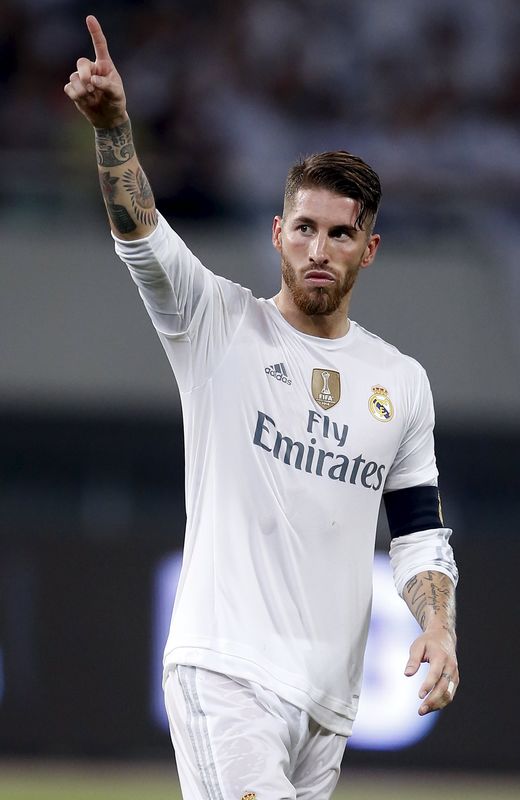 © Reuters. El Real Madrid anuncia la renovación de Sergio Ramos por cinco años más