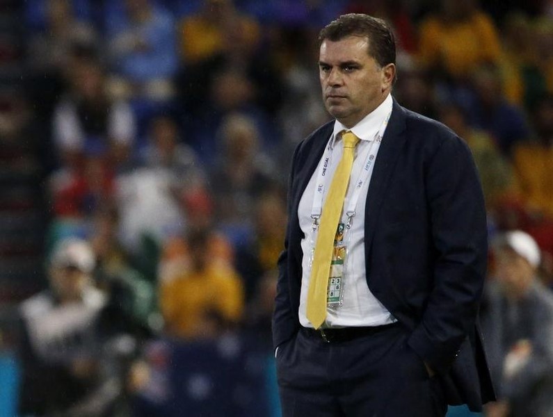 © Reuters. أستراليا تعلن تشكيلتها لمباراتين في تصفيات كأس العالم 2018