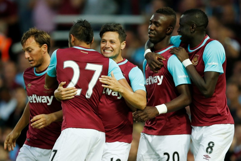 © Reuters. West Ham United v FC Astra - UEFA Europa League Third Qualifying Round First Leg