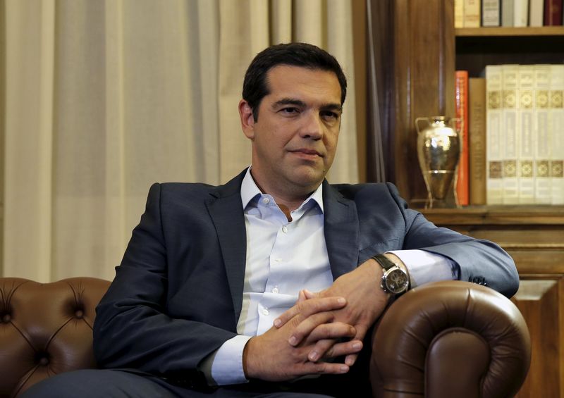 © Reuters. زعيم حزب يوناني معارض يلتقي رئيس البلاد صباح الجمعة لتلقي تكليف لتشكيل حكومة