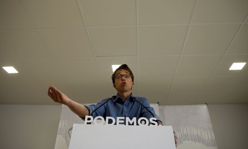 © Reuters. Errejón defiende la decisión de Tsipras y descarta una escisión en Podemos