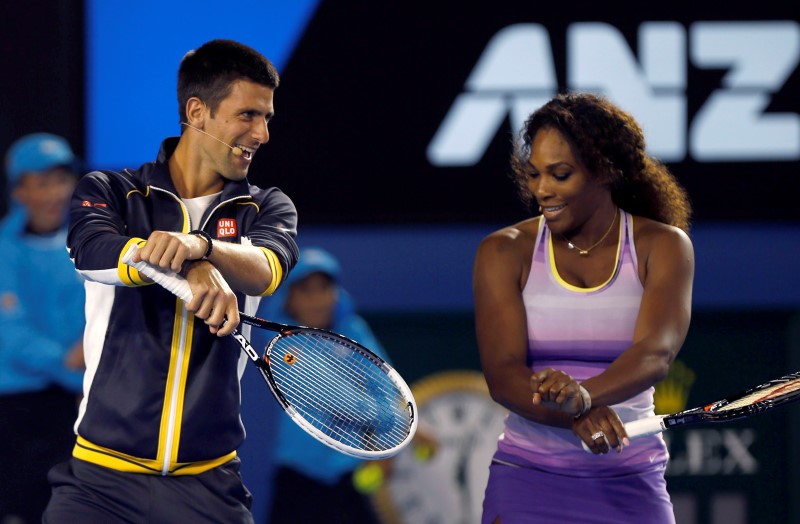 © Reuters. Djokovic y Serena Williams liderarán preclasificaciones del Abierto de EEUU