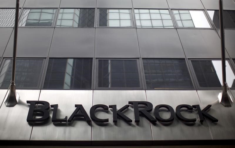© Reuters. A BlackRock building is seen in New York