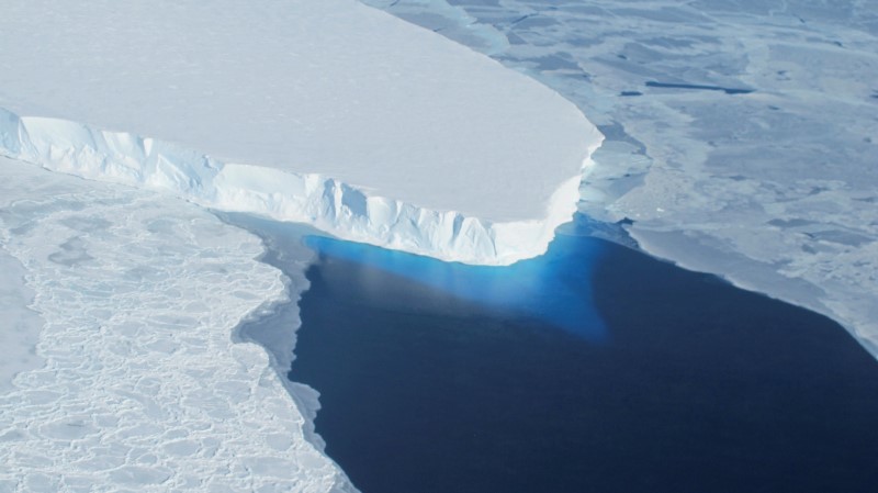 © Reuters. El nivel del mar aumentó 8 centímetros desde 1992, según investigación de la NASA