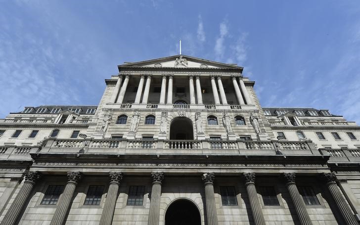 © Reuters. نمو اقتصاد بريطانيا 0.7% في الربع/2 بدعم من التجارة واستثمار الشركات