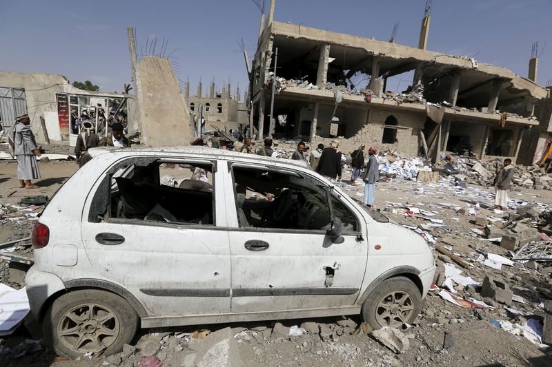 © Reuters. Ataque aéreo de coalición saudí mata a 36 civiles en Yemen