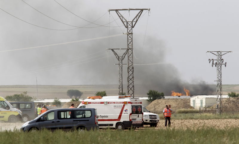 © Reuters. Explosão em fábrica de fogos de artifício na Espanha