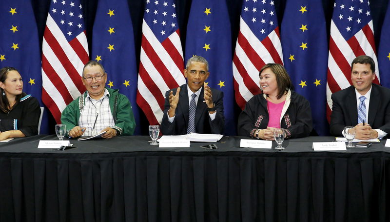 © Reuters. President Obama participates in a roundtable with Alaska natives before delivering remarks to the GLACIER Conference at the Dena'ina Civic and Convention Center in Anchorage, Alaska